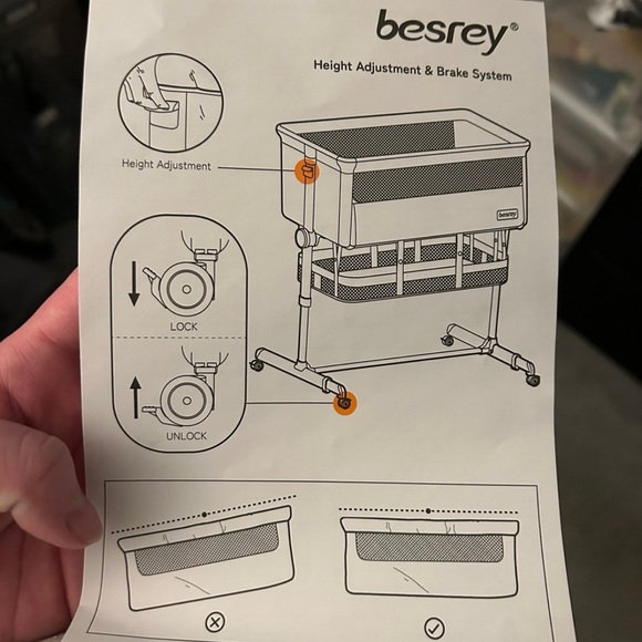 Bassinet - Picture 3 of 4